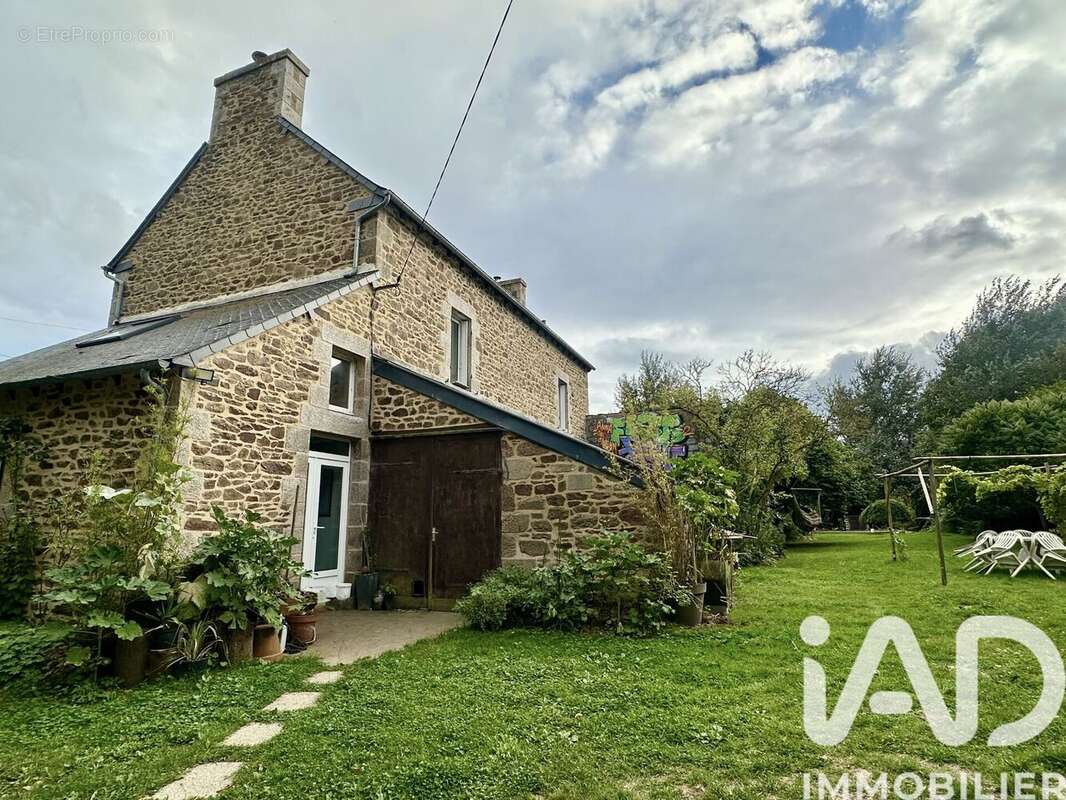 Photo 2 - Maison à LAMBALLE
