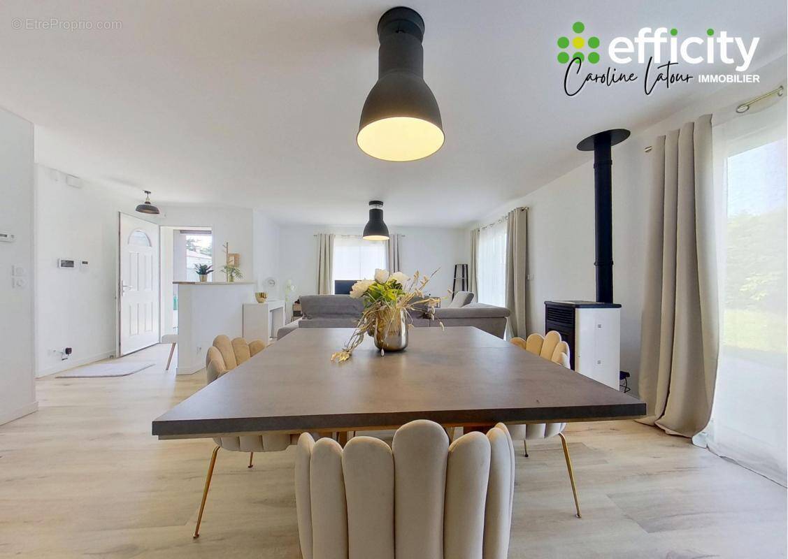 Maison à MONTBRISON