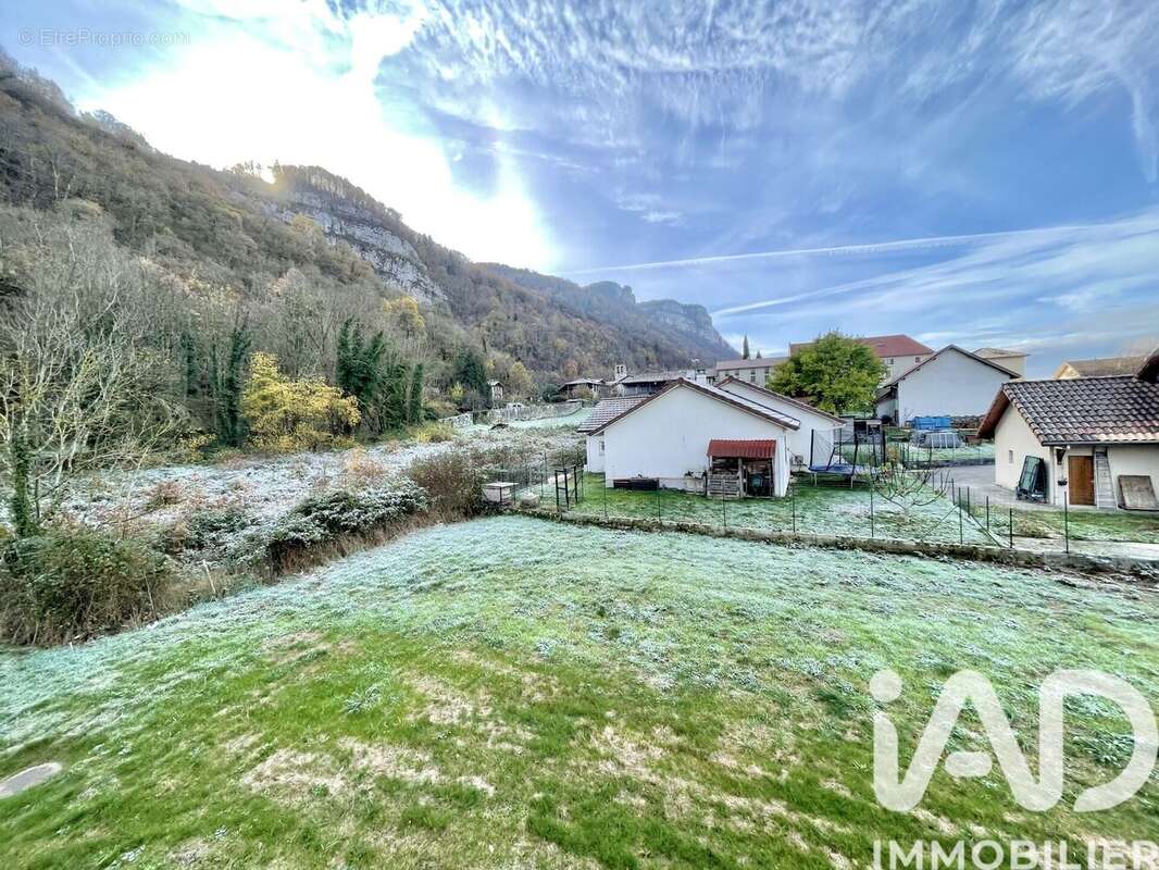 Photo 4 - Maison à COGNIN-LES-GORGES