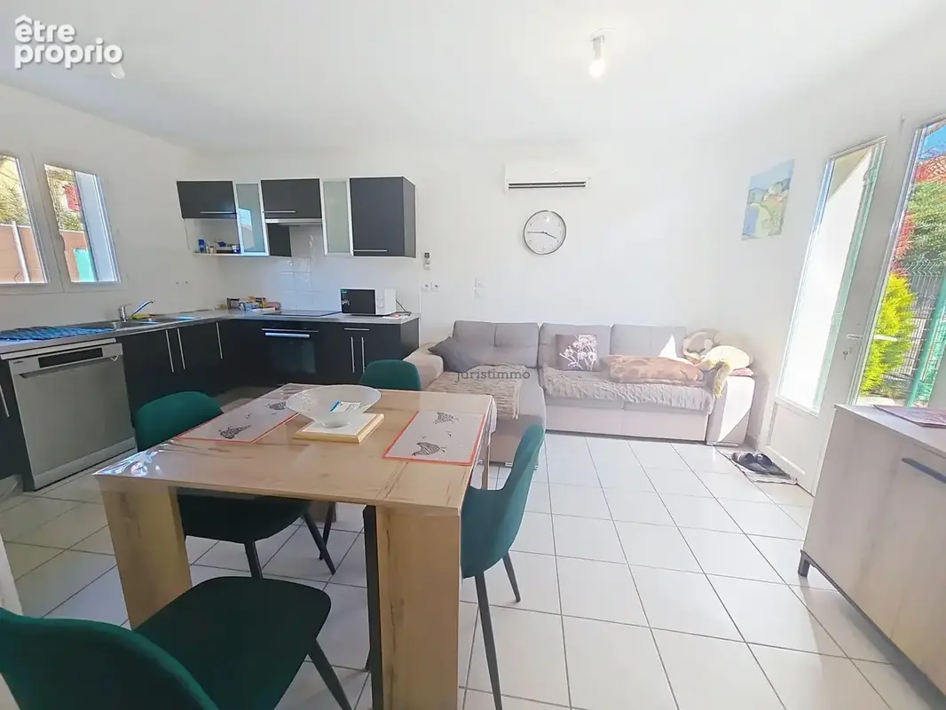 Charmante maison avec 3 chambres, jardin arboré et climatisation. - photo 3