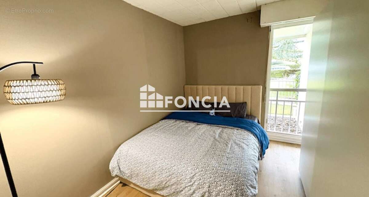 Appartement à VELIZY-VILLACOUBLAY