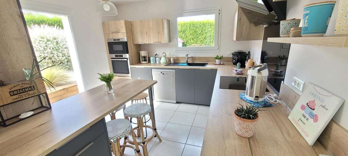 Photo 5 - Maison à SAINT-JEAN-BREVELAY