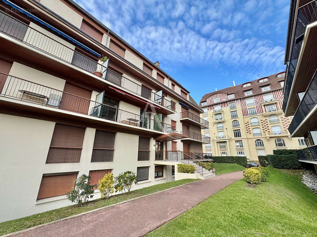 Appartement à DEAUVILLE