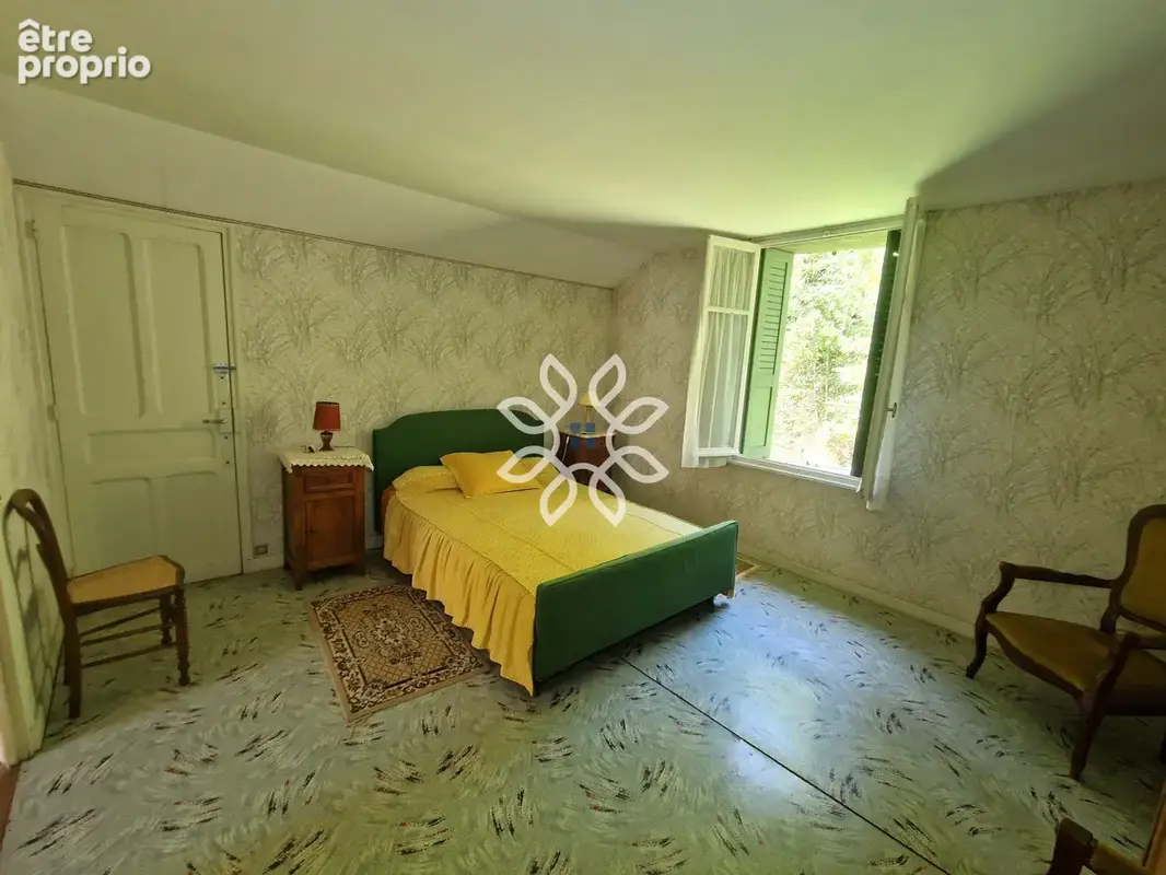 Maison de caractère avec droit d’eau et vaste terrain - photo 14