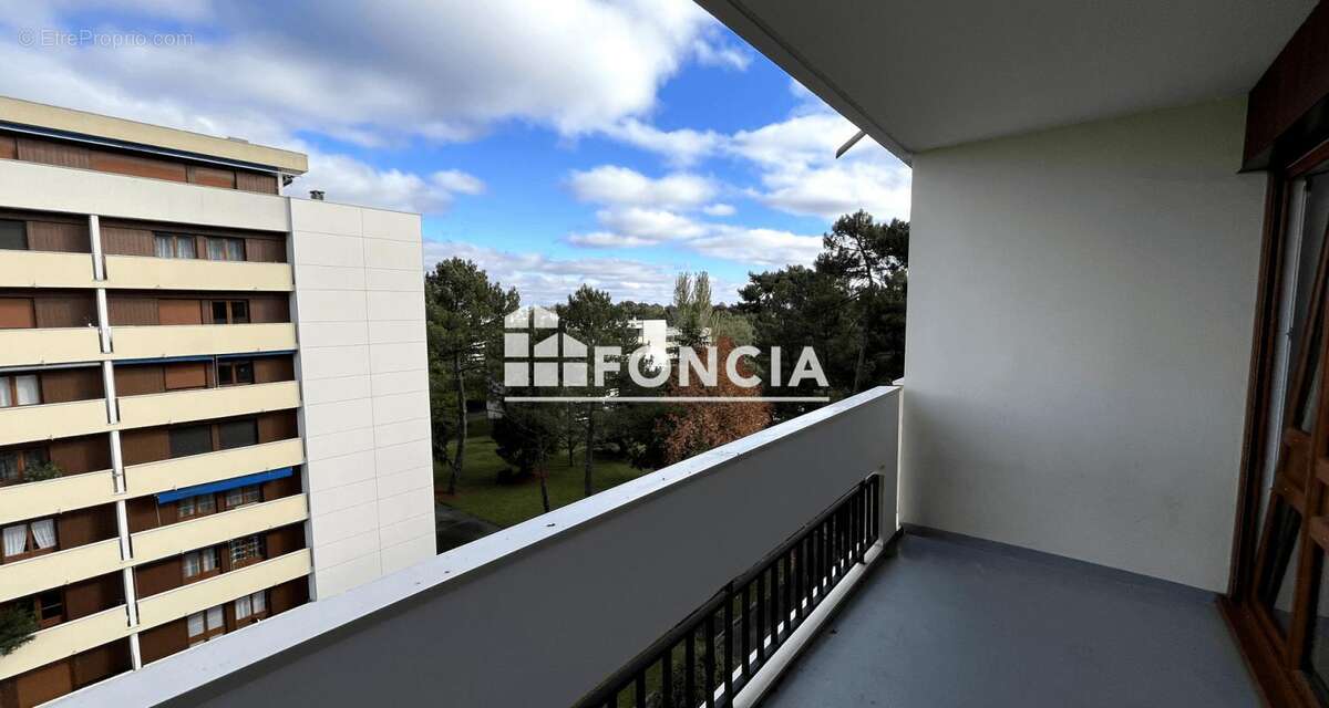 Appartement à PESSAC