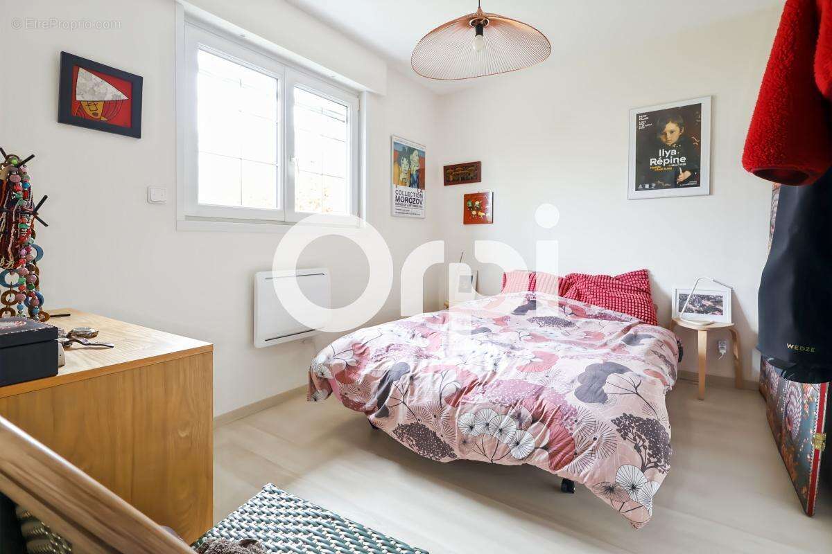 Maison individuelle de semi-plain-pied, 3 chambre(s), bureaux, garage(s) et jardin à WARHEM (59380) - photo 15