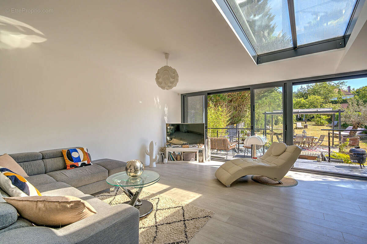 Maison à SUCY-EN-BRIE