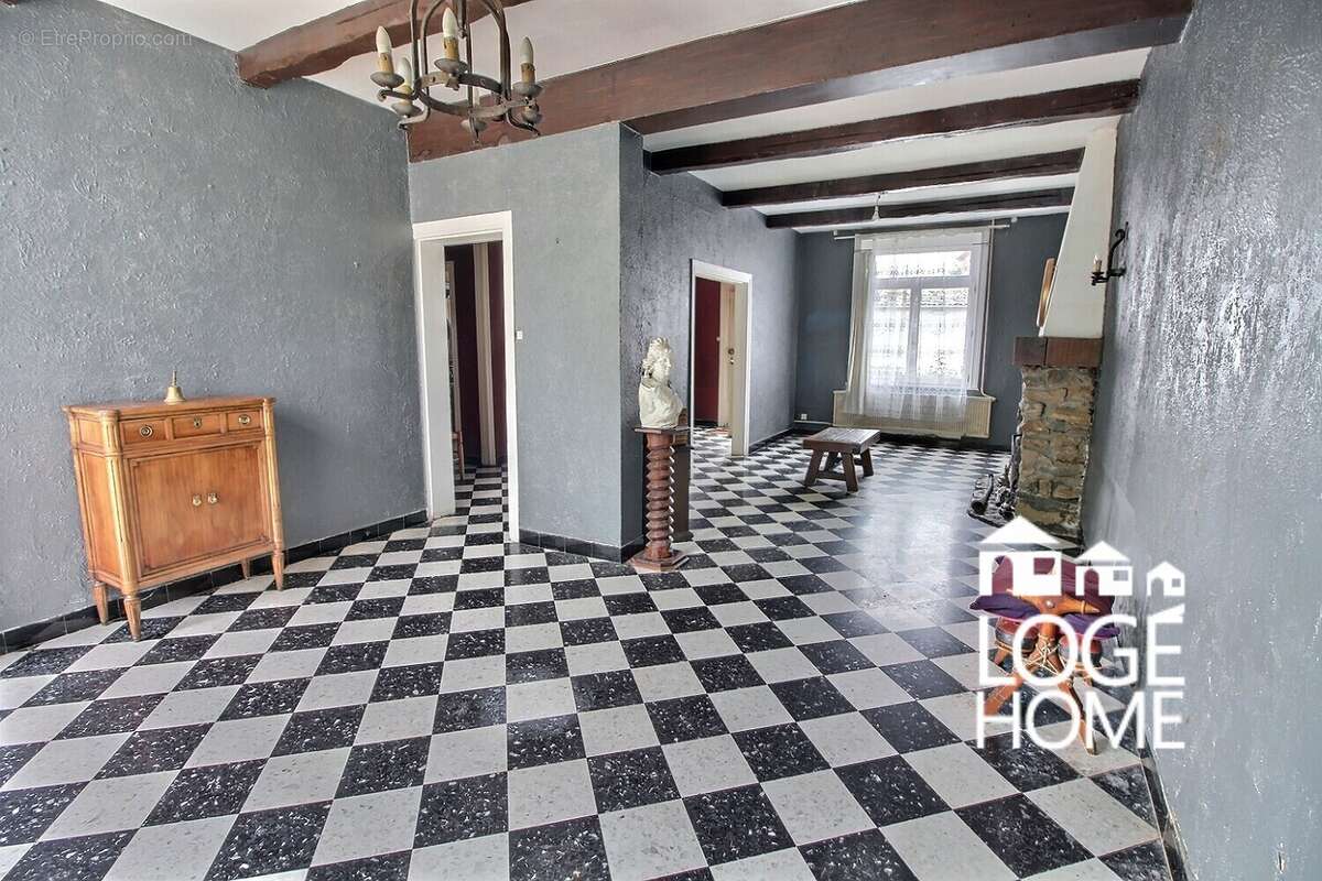 Maison à PECQUENCOURT