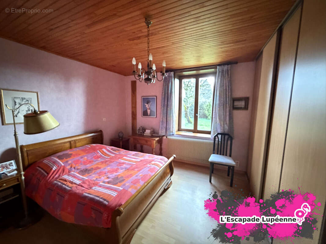 Maison à SAINT-LOUP-SUR-SEMOUSE