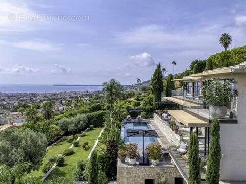 Maison à ANTIBES