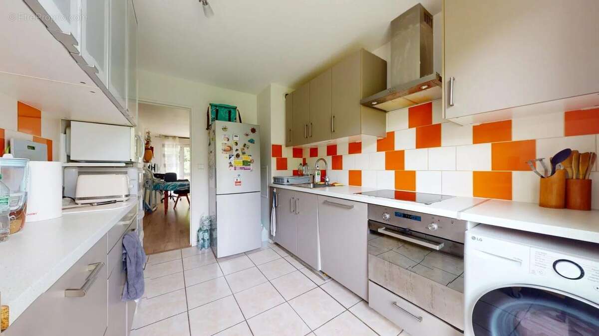 Appartement à MONTIGNY-LE-BRETONNEUX