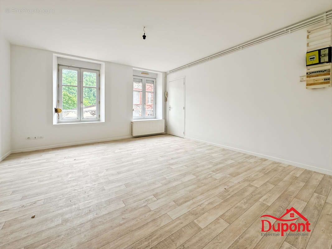 Appartement à DEVILLE