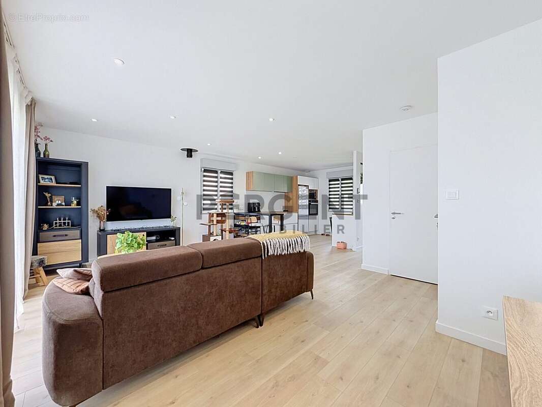 Maison 105 m² à Tagnon  - photo 4
