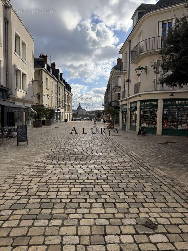 Commerce à BLOIS