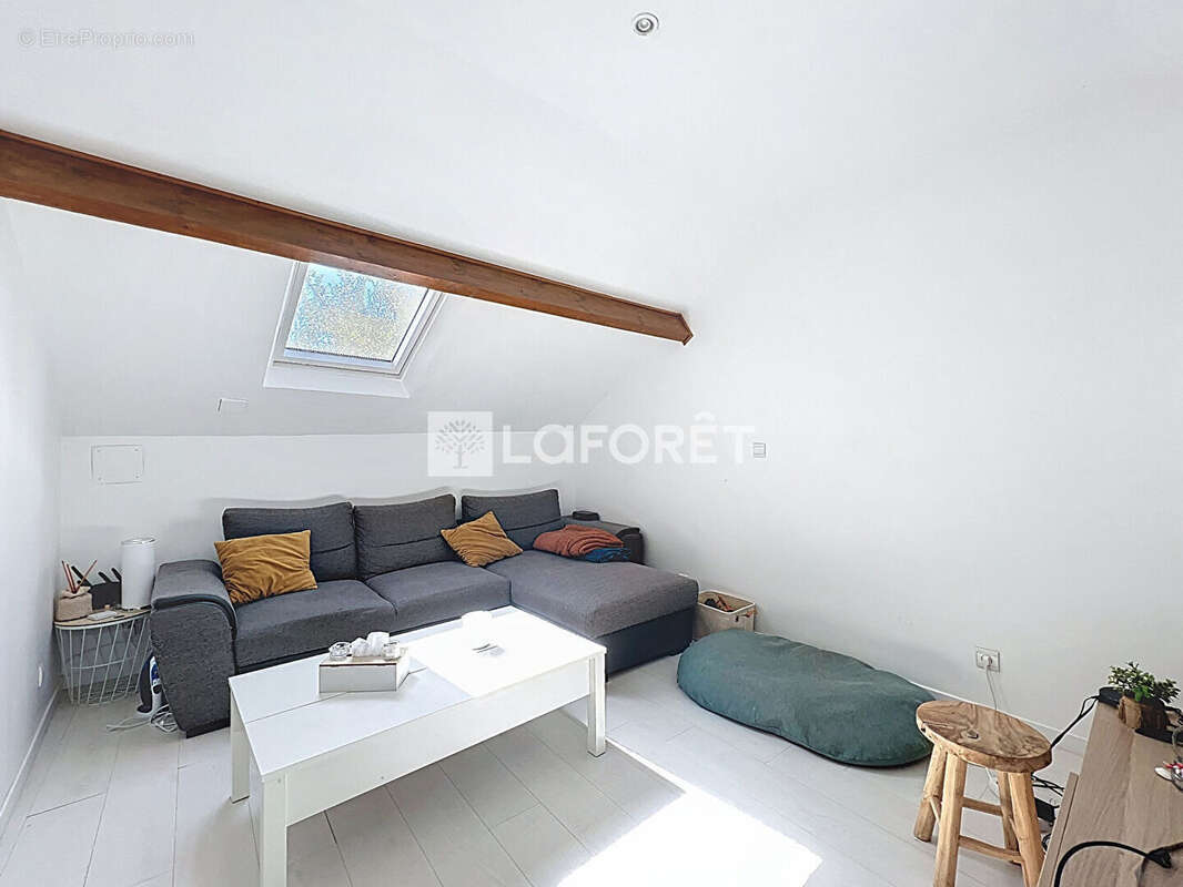 Appartement à LEUVILLE-SUR-ORGE