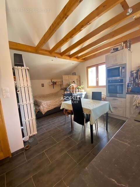 Maison à LE CHATEL