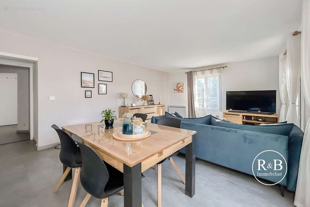 Appartement à PLAISIR