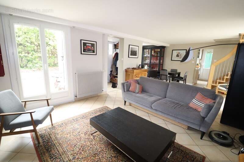Maison à vendre 5 pièces CHATOU (78) - photo 5