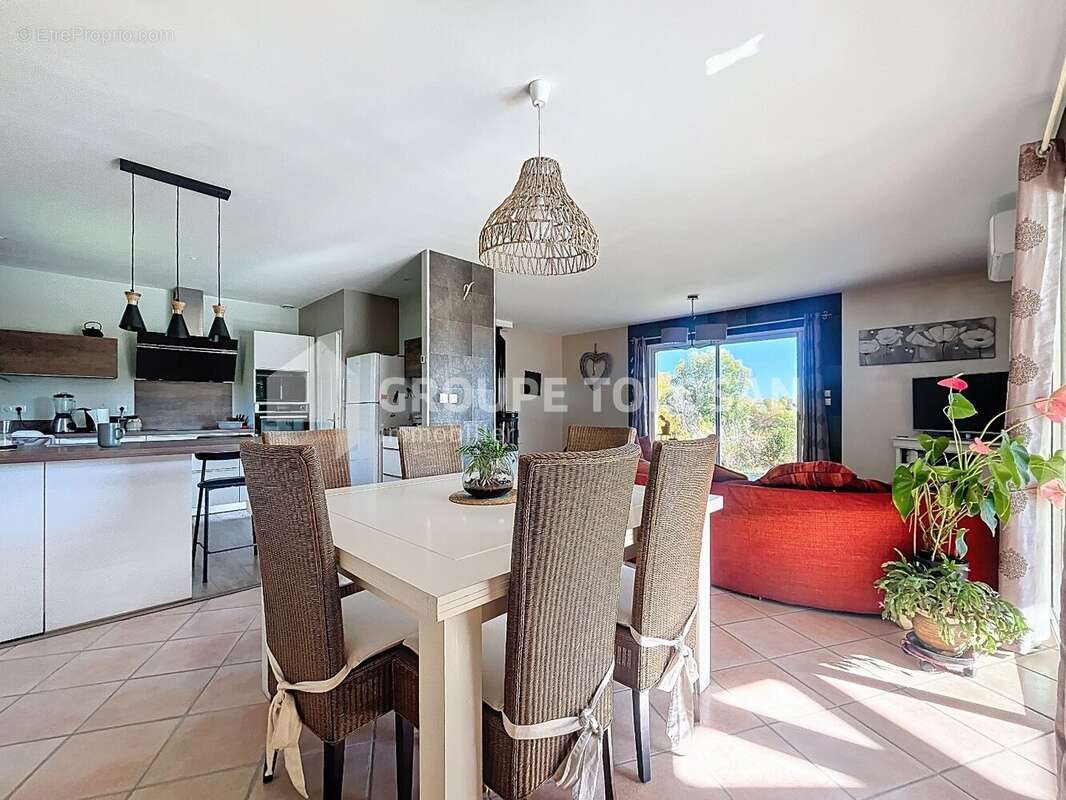 Maison à DREMIL-LAFAGE