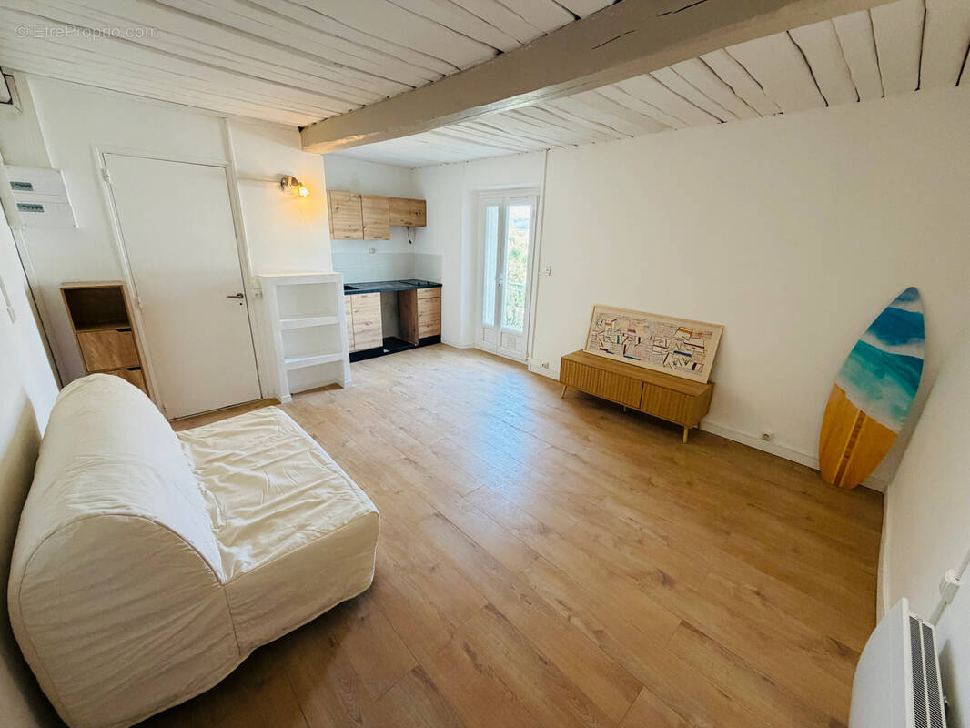 Appartement à HYERES