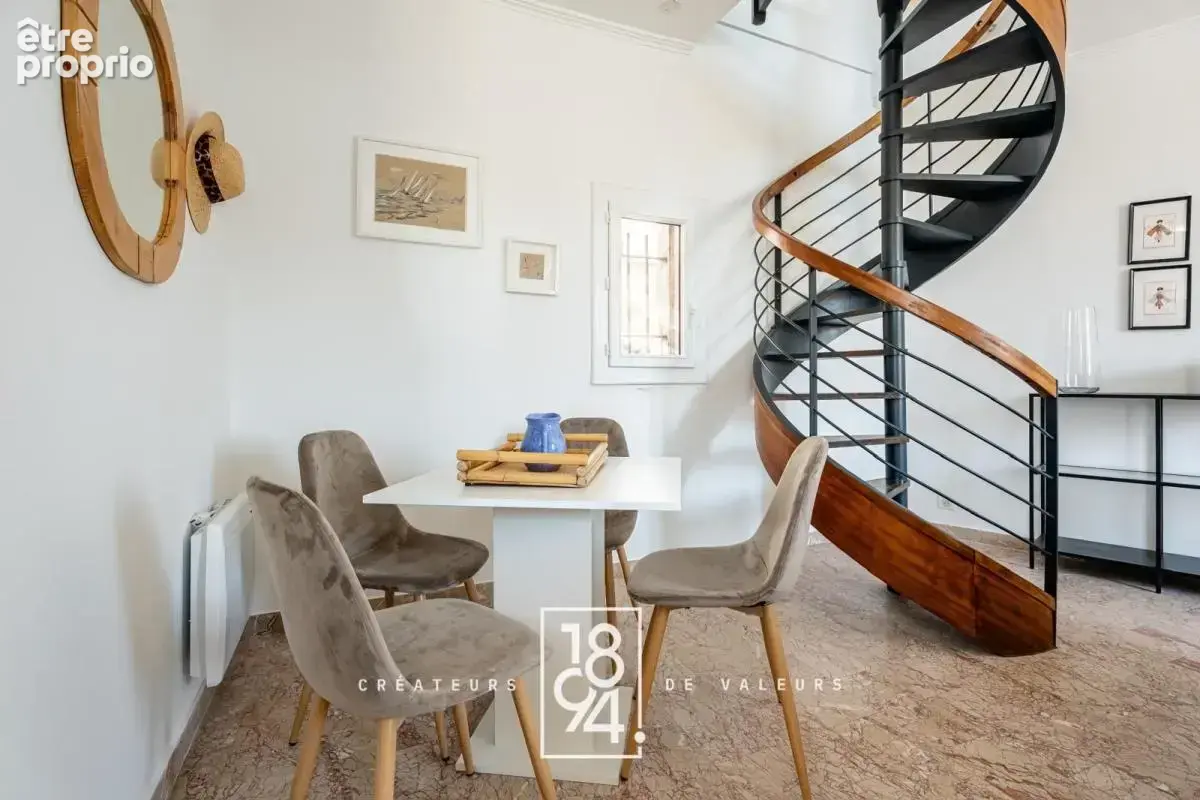 Duplex cassis 13260- au cœur du village- à 1 minute du port - photo 5