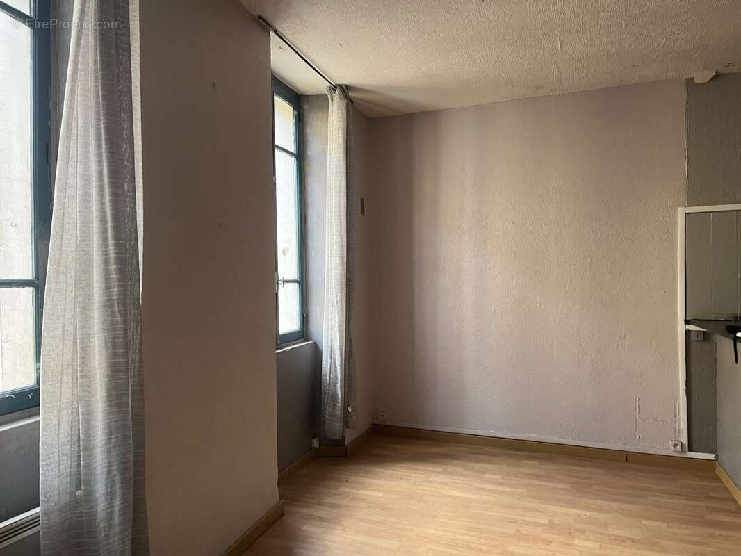 Appartement à BEDARIEUX