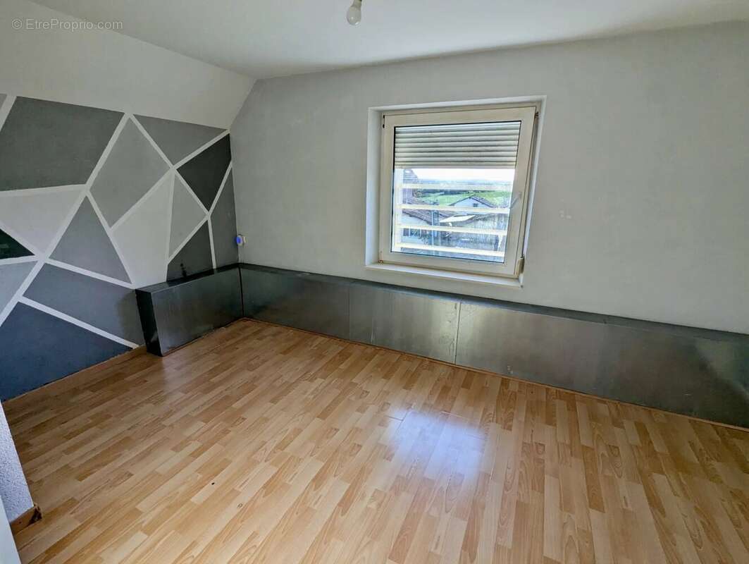 Maison à TETING-SUR-NIED