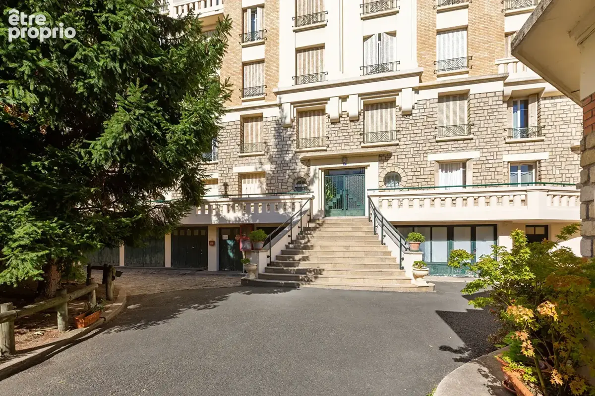 Photo Appartement à Courbevoie au prix de 294 000€