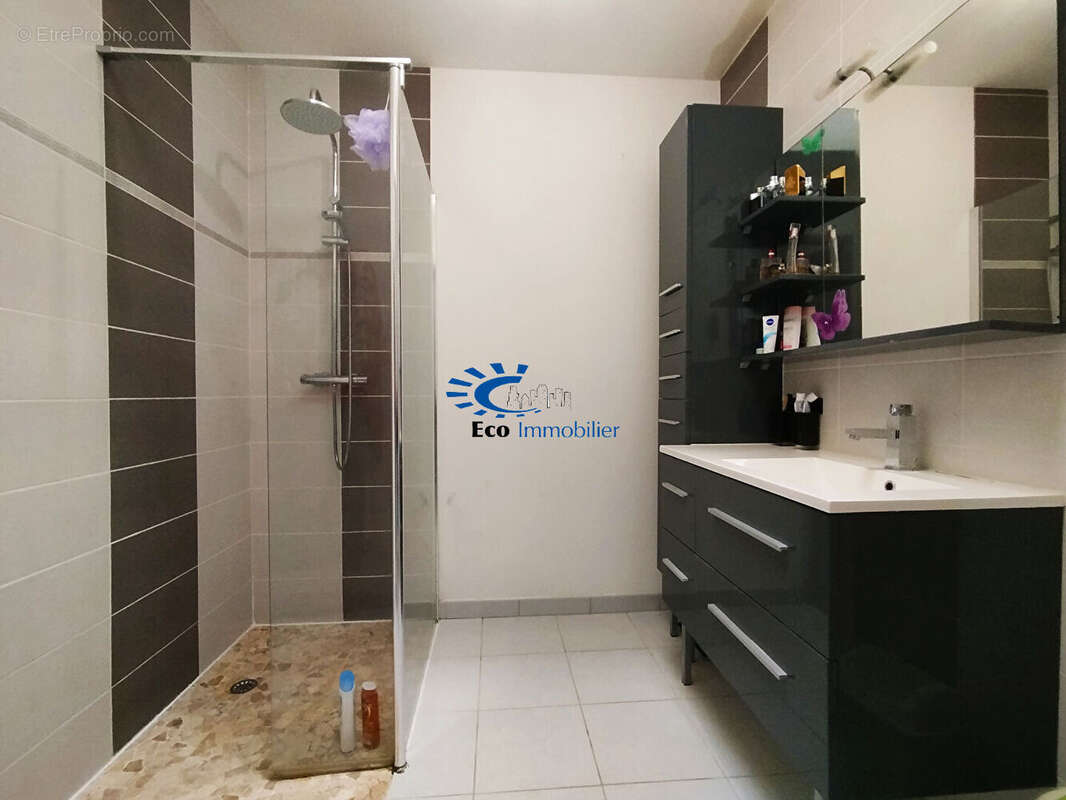 Maison à AIGREFEUILLE-D&#039;AUNIS