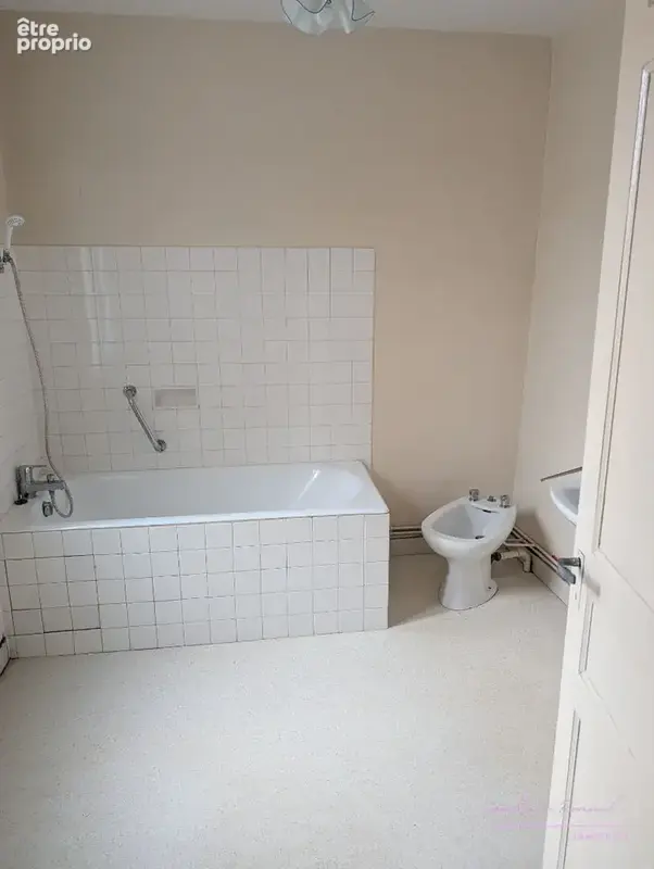 Maison ancienne avec fort potentiel d'évolution - photo 4