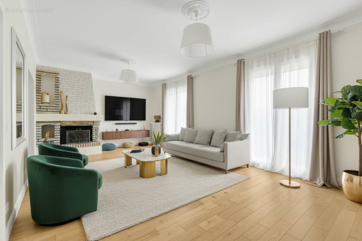 Maison à CASTANET-TOLOSAN