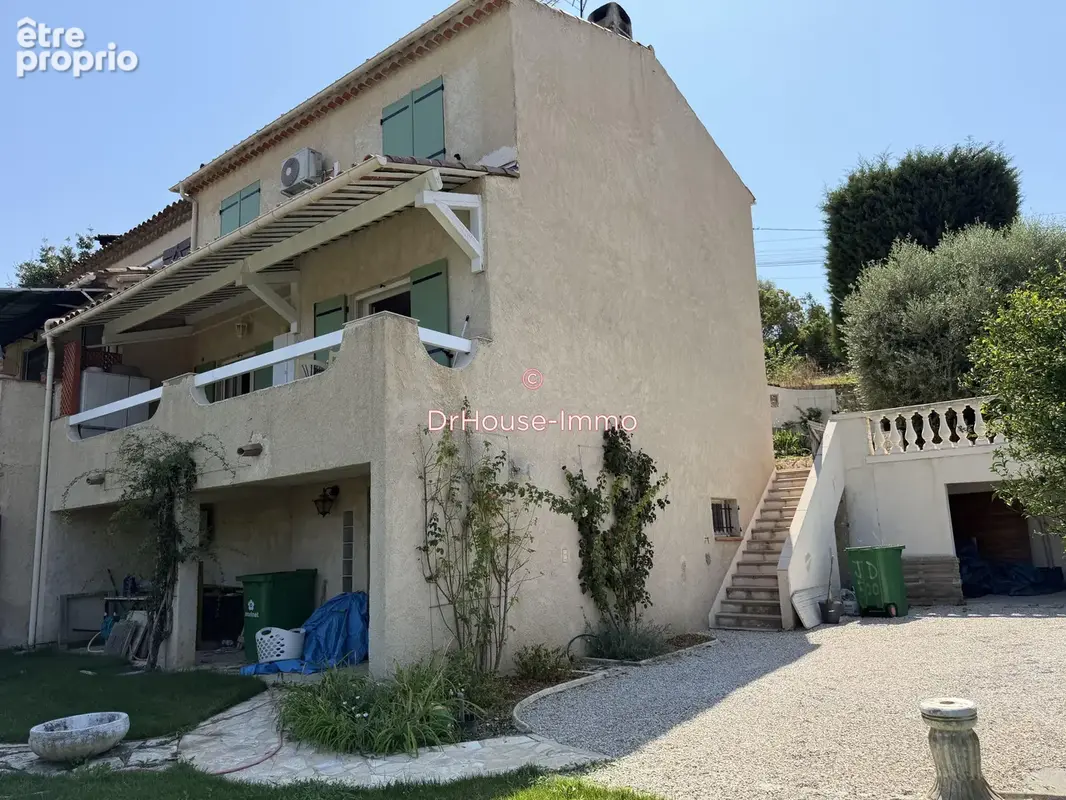 Maison à VILLENEUVE-LOUBET
