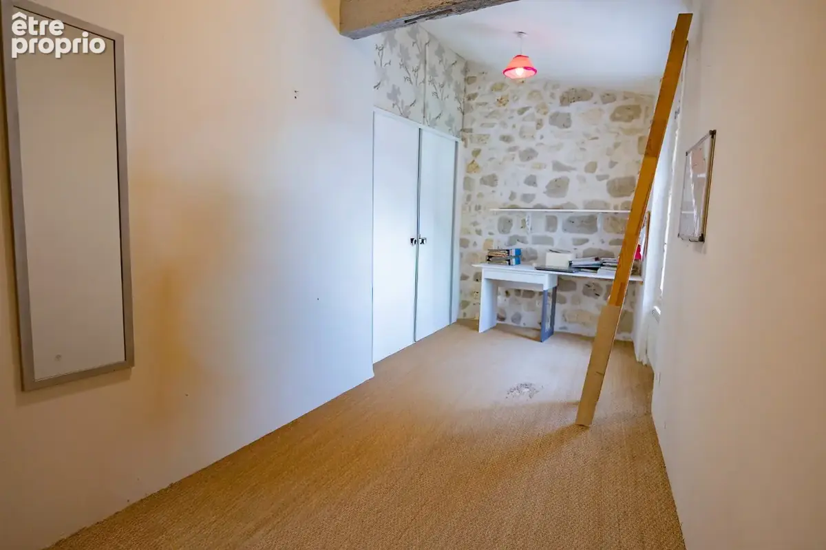 Maison de village en pierre avec gîte - photo 8