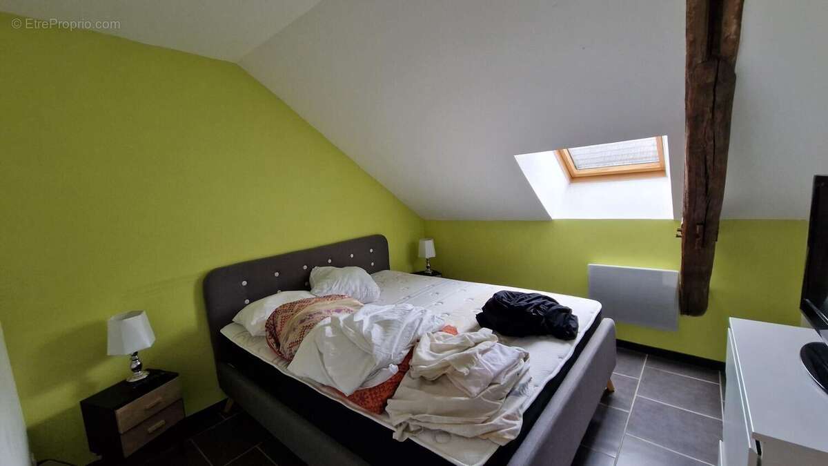 Photo 3 - Appartement à LA GUERCHE-SUR-L'AUBOIS