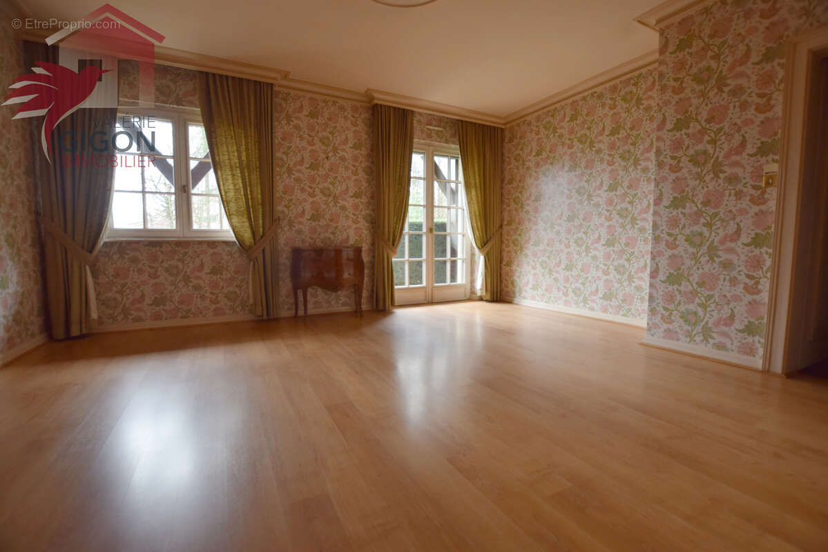 Maison à EXINCOURT