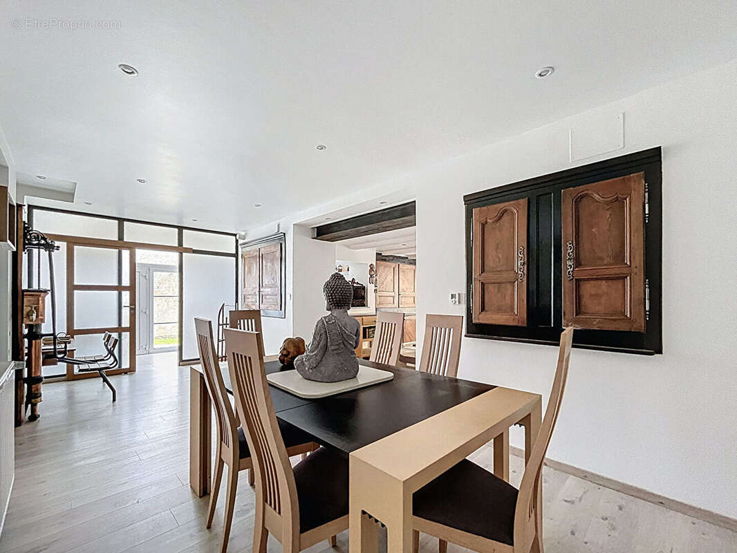 Maison à COURCELLES-SOUS-CHATENOIS