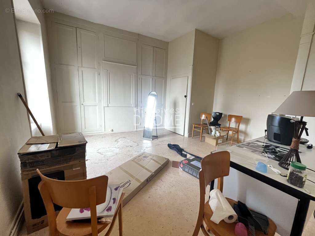 Maison à ROZAY-EN-BRIE