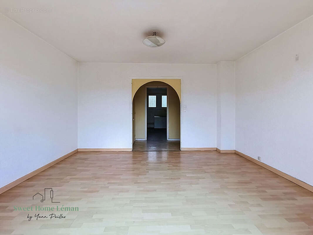 THONON - T3 à rénover de 66m² + balcon et cave - photo 7