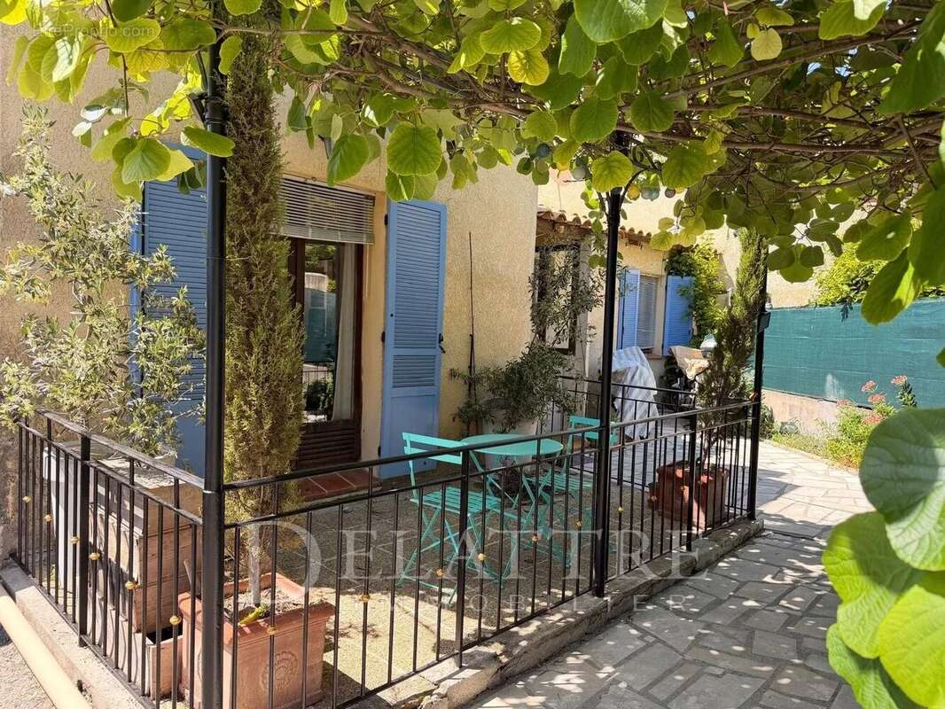 Maison à BIOT