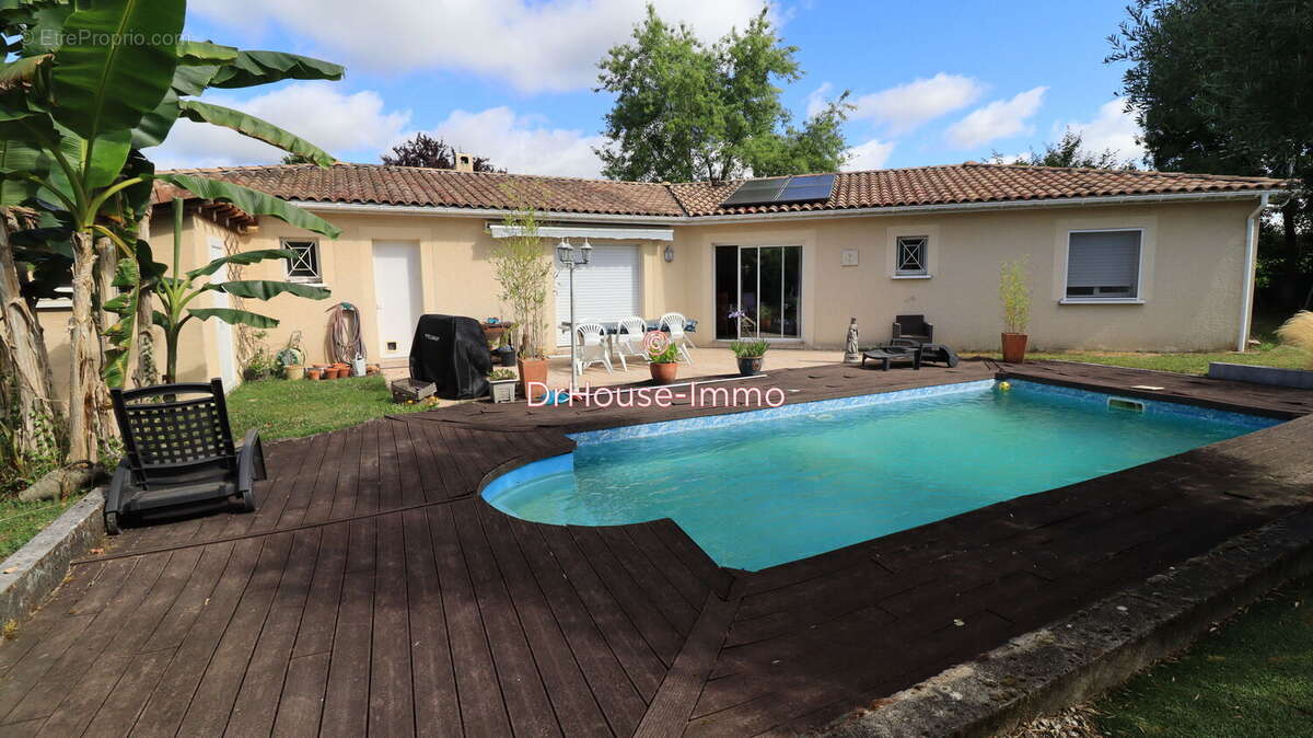 Maison à SADIRAC
