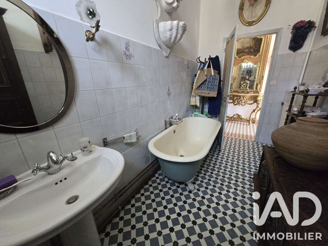 Maison 167 m² à Ales  - photo 9
