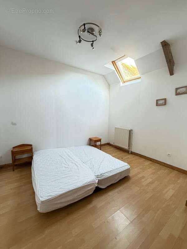 Maison à BUSSIERE-DUNOISE