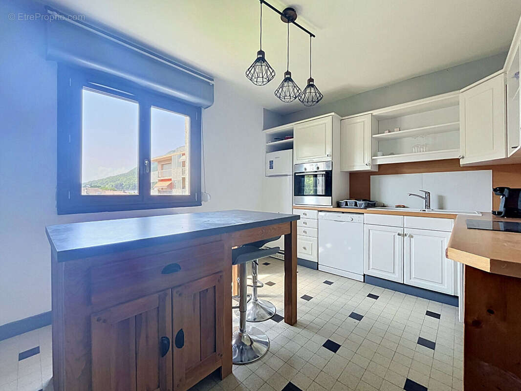 Appartement à BONNEVILLE