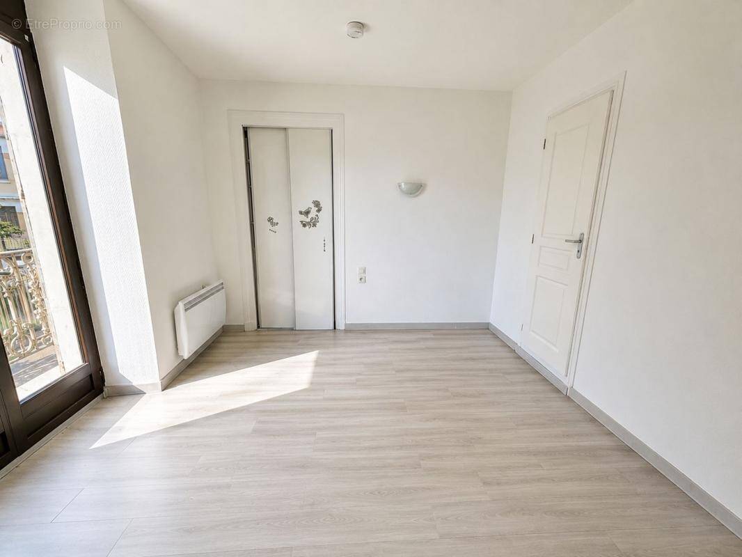 Appartement à AIX-LES-BAINS