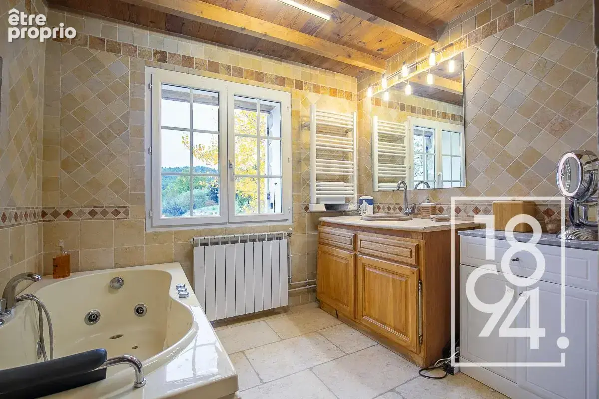 À vendre I Manosque I Maison 4 chambres I 130m² I Parcelle de 89 947m² - photo 11