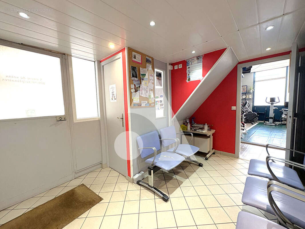 Commerce à EAUBONNE