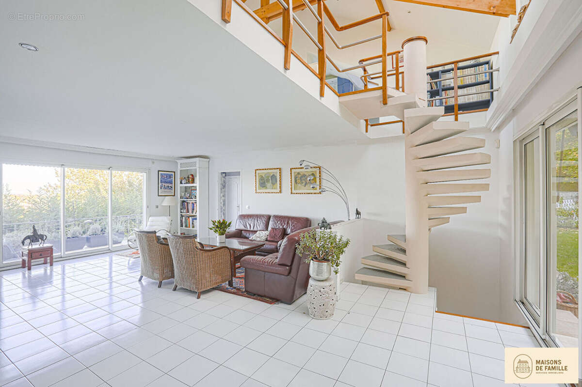 Maison à MARLY-LE-ROI