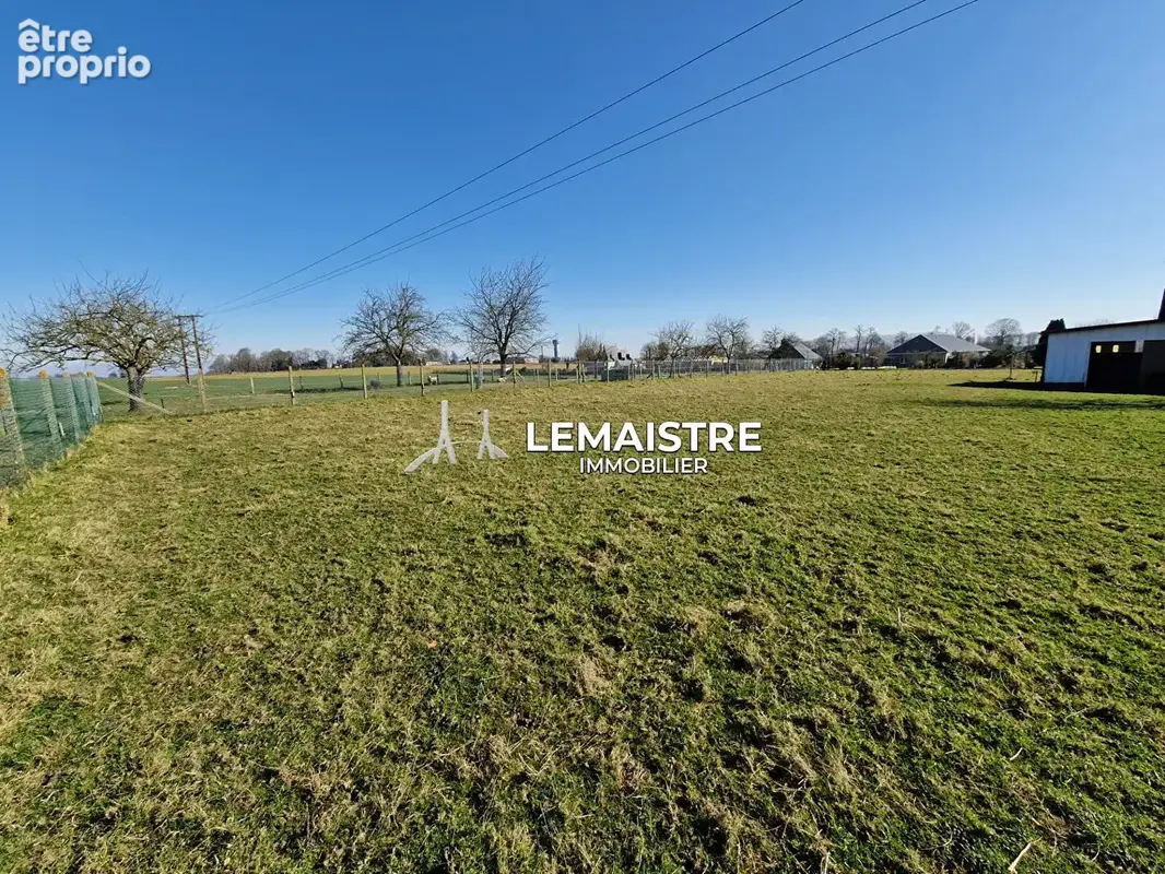 Photo Terrain à Saint-Romain-De-Colbosc au prix de 68 000€