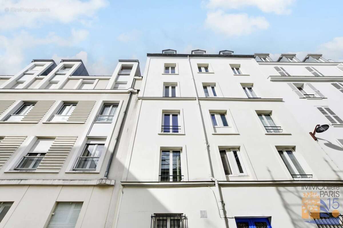 Appartement à PARIS-15E