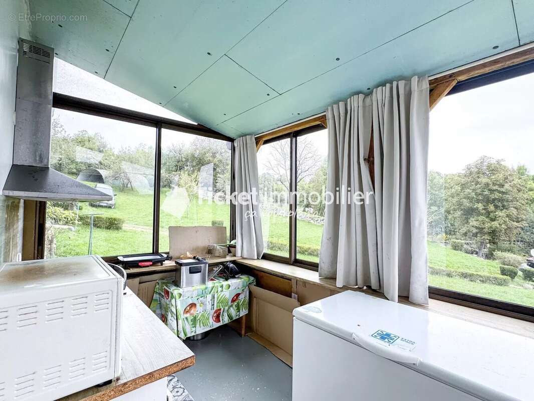 Maison à CANIAC-DU-CAUSSE